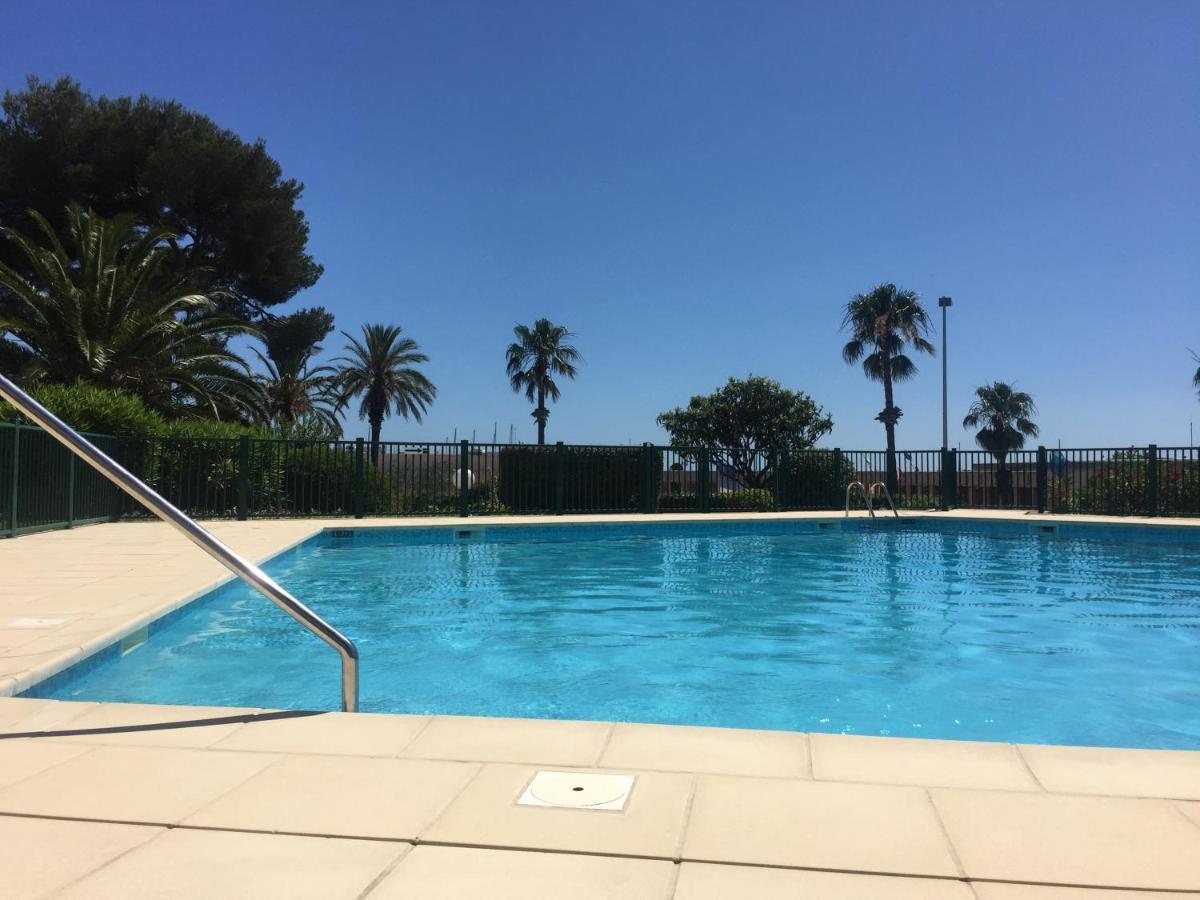 Studio 127, Vue Mer Et Piscine, Port Santa Lucia Saint-Raphaël Exterior foto